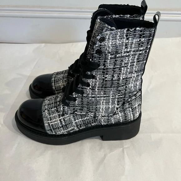 Intrend Black & White Tweed Leather Combat Boots Black Women's 39 EU 9 US NIB - Picture 3 of 14